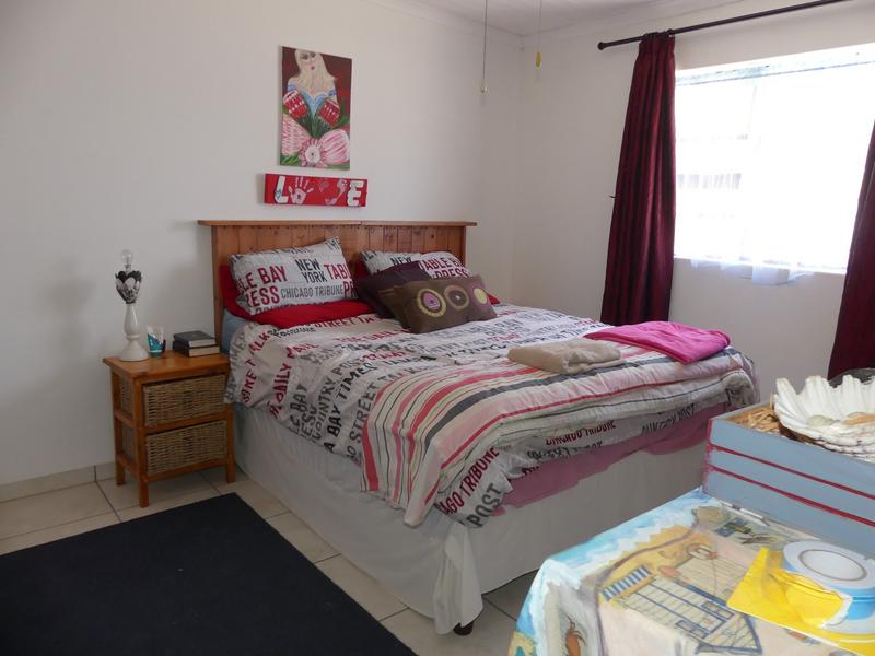 2 Bedroom Property for Sale in Britannia Bay Western Cape